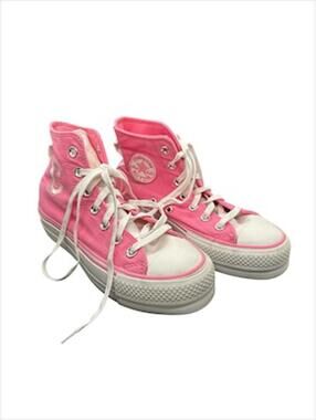 Pink CTAS lift Plaform Converse
